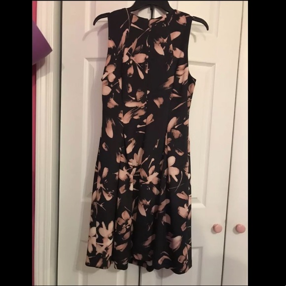 Nine West black and pink floral dress - Picture 2 of 2
